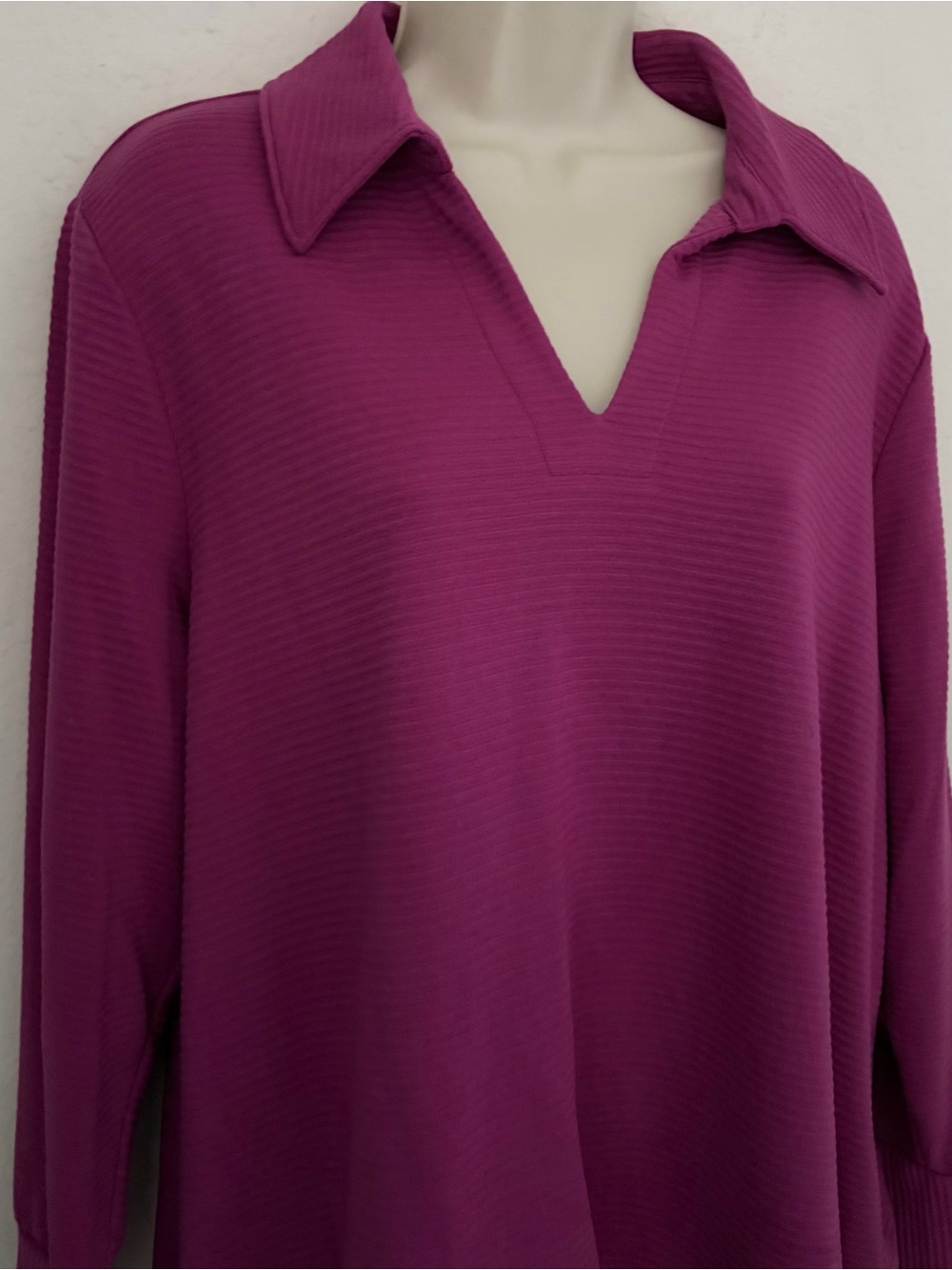 Talbots Magenta V-Notch Collared Long Sleeve Top - Picture 2 of 8